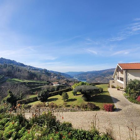 Отель Quinta Do Bento Виейра-ду-Минью Экстерьер фото
