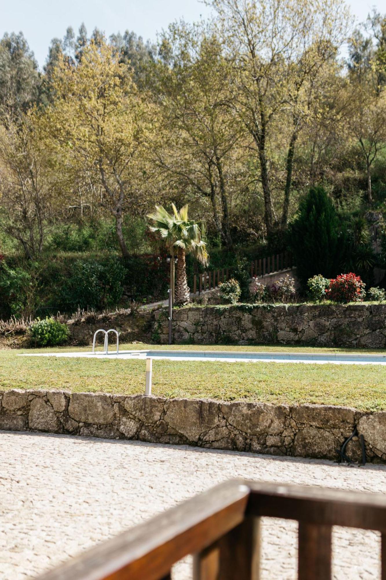 Отель Quinta Do Bento Виейра-ду-Минью Экстерьер фото